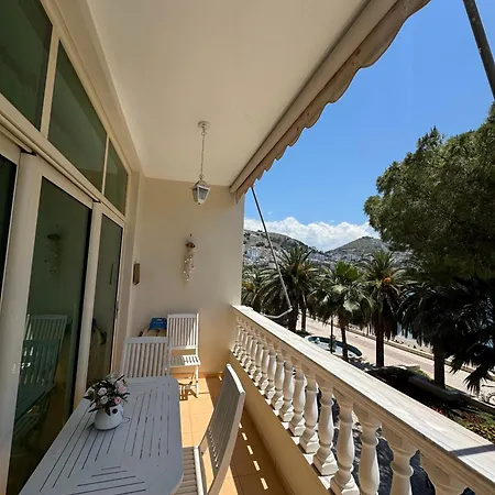 Valeon Three Daire *