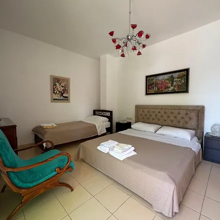Appartamento Valeon Three Sarandë
