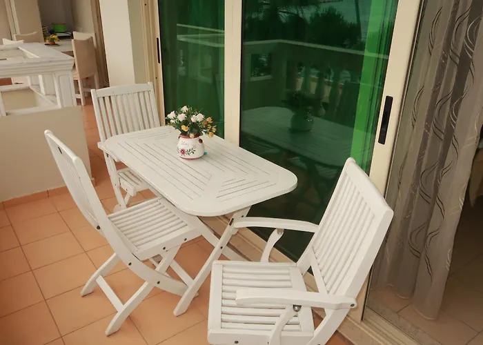 Apartament Valeon Three