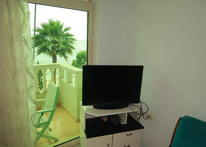 Valeon Three Apartmán *